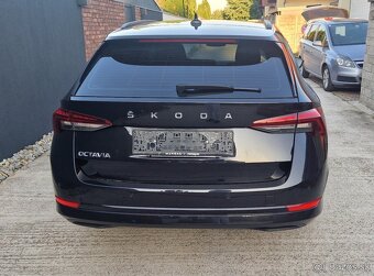 Škoda Octavia Combi 2.0 TDI 110KW DSG - 5