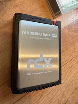 RDX 4TB Cartridge – profesionálny záložný disk - 5