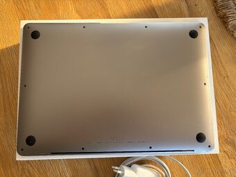 MacBook Air 13” M1 16GB - 5