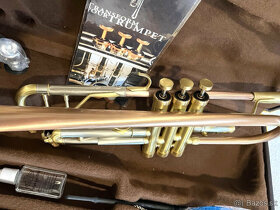 Predám novú profi B- Trúbku, Trumpeta kópia komplet s označe - 5