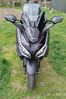 Honda Forza 125 - 5
