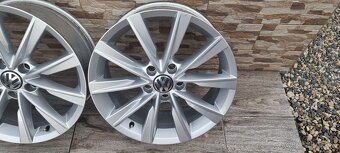 Predám original VW PHILADELPHIA, 5x112 6,5Jx17 ET 33 - 5