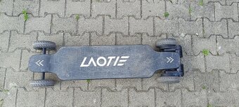 Elektrický skejt LATIE - 5
