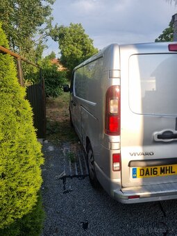 Opel vivaro - 5