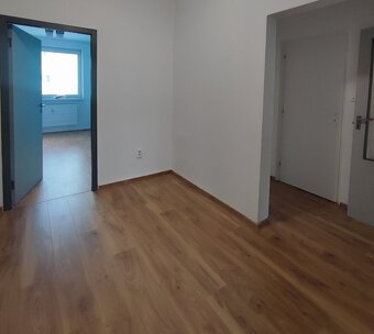 🏡 Dlhodobý prenájom 3-izbového bytu – sídlisko Sever - 5