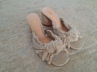ZARA a iné SANDALE biele v.37 -38 - 5