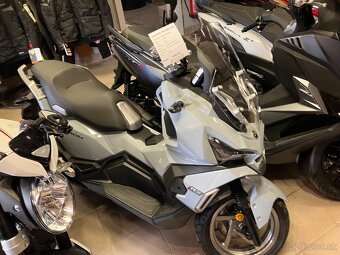 Skúter sym ADX 125 - 5
