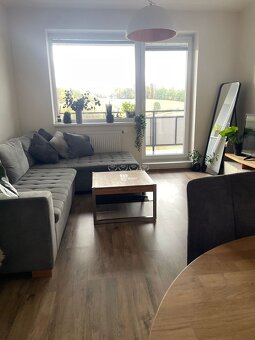 Na prenájom 2-izbový byt s veľkou terasou a parkovacím miest - 5