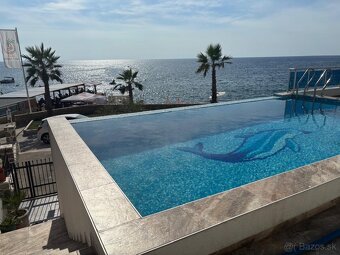 Apartmánový dom s bazénom priamo pri mori – Čierna Hora - 5