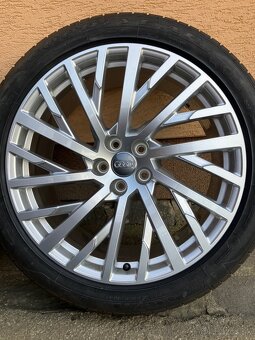 Letná sada Audi A8 - 5