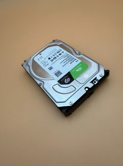 Harddisk Seagate BarraCuda 8TB HDD SATA 100% stav - 5