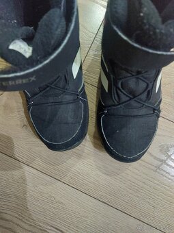 Adidas cizmy,velkost 33 - 5