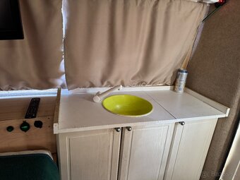 Karavan  Niewiadow netreba STK možná aj výmena - 5
