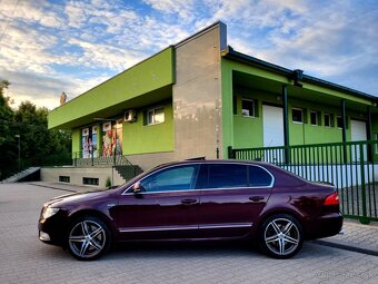 Škoda Superb 3.6 FSI DSG 4×4 L&K Laurin & klement R.V.2011 - 5