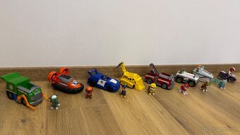 Paw patrol set ( veza, kamion auticka….) vid foto - 5
