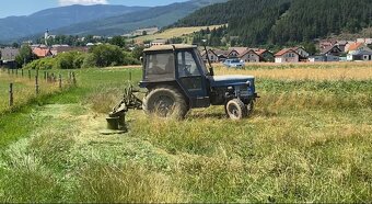 Predam traktor aj s inou technikov. - 5