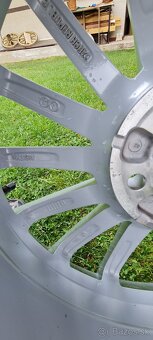 R17 5x100 + 215/45r17 letne škoda - 5