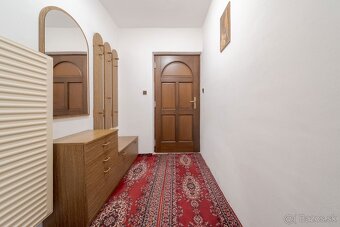 Útulný dvojpodlažný RD s terasou v lone prírody • Gelnica • - 5