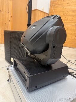 Predám otočné hlavy Stairville MH-X25 - 5