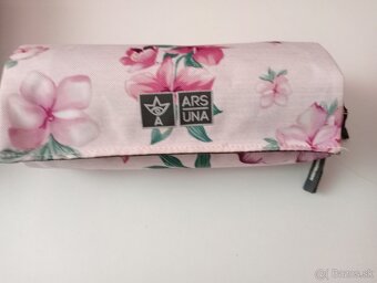 Peračníky pre Vašu mladú slečnu - 5