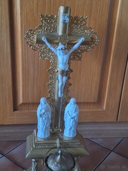 Starý domáci oltár - 5