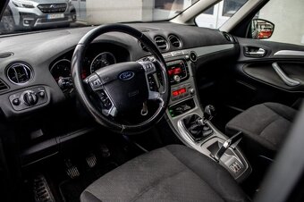 Ford Galaxy 7miestné - 5