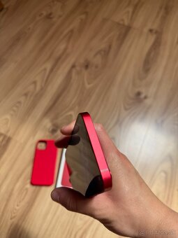 iPhone 13 red TOP stav - 5