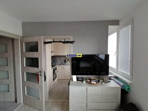 1 izbový byt na predaj Martin Košúty, kompletná rekonštrukci - 5