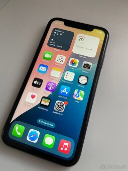 iPhone XR 64GB - 5