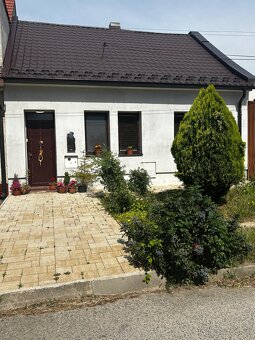 Ponúkame na predaj Rodinný dom v obci Hrnčiarovce nad Parnou - 5