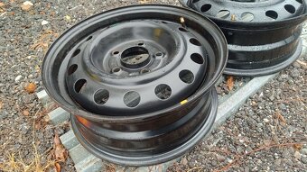 Dva disky kia Hyundai 5x114,3 6Jx15 CH ET 46 - 5