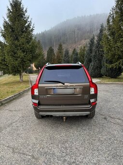 Volvo XC90 2.4D D5 147KW 7Miestne AWD RV2014 SUMMUM 4x4 - 5