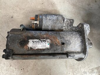 rozpredam volvo xc60 I 2008-2016 motor D5244T17 - 5