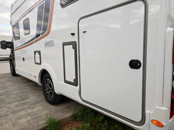 karavan Bürstner Lyseo Time T Limited 727G 4-miestny Automat - 5