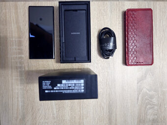 Samsung Galaxy S22 Ultra 5G - 256 Gb - 5