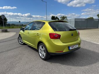 SEAT IBIZA 1.4i 16V SPORT (kiwi) - 5