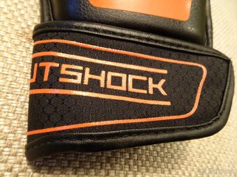 MMA BOXERSKÉ RUKAVICE Outshock - NEPOUŽÍVANÉ - 5