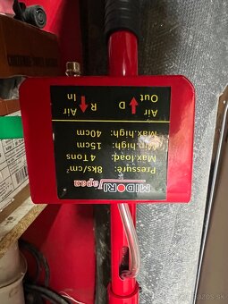Pneumaticky zdvihák 4t - 5