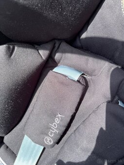Cybex Cloud Z i-Size + Base Z - 5