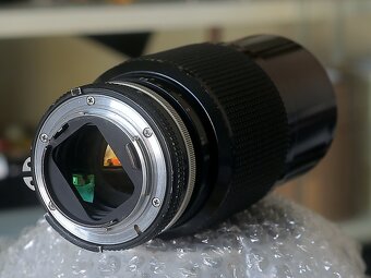 Zoom-Nikkor  80-200mm / F4,5 / Nikon F - 5