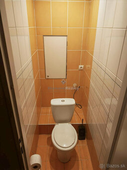 NA PREDAJ VEĽKÝ ZREKONŠTRUOVANÝ 2 IZBOVÝ BYT | 58m2 + LOGGIA - 5