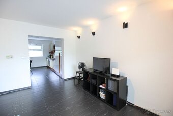 PREDAJ: Priestranný 3-izbový mezonet s terasou v atraktívnej - 5