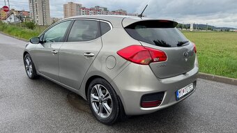 Kia Cee´d 1.4 CVVT - 5
