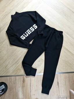 Guess cierno strieborna teplakova suprava - 5