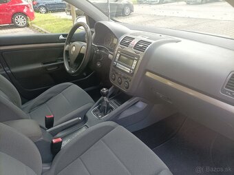 Vw golf 1.6 benzín - 5