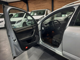 Škoda Octavia Combi SCOUT 2.0 TDI 184k Drive DSG 4x4 - 5
