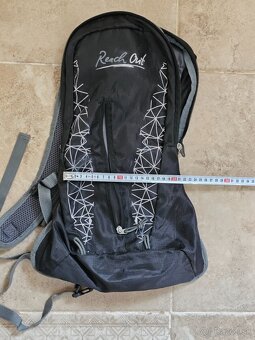 Nepoužívaný bežecký nepremokavý ruksak Crivit. - 5