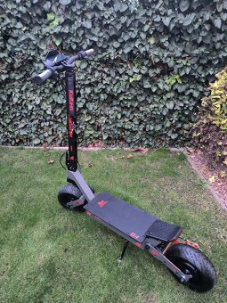 Kukirin G4 2025 - ZARUKA - 0 Kilometrov - 5