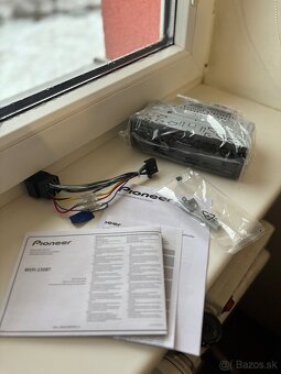 Autorádio Pioneer MVH-230BT - 5