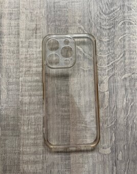 Kryty IPhone 16 Pro - 5